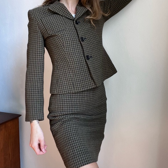 Vintage Ann Taylor 2 Piece Suit - Picture 6 of 8